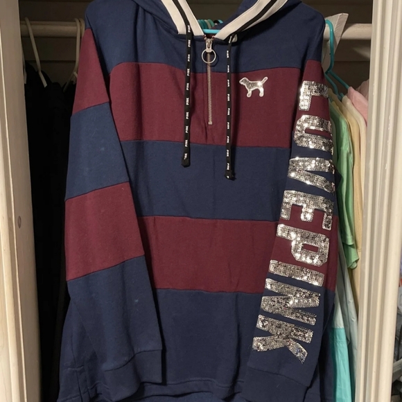 PINK Victoria's Secret Other - ISO looking to buy this hoodie